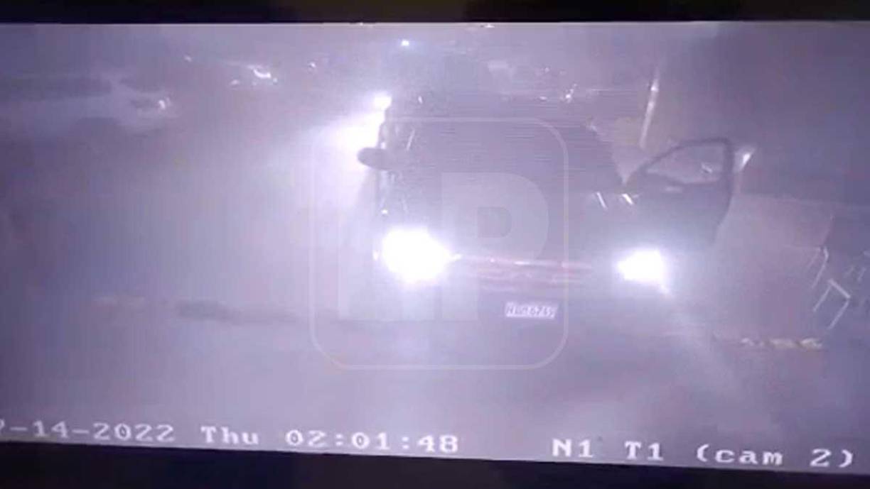 Después de matar a los cuatro jóvenes hubo un intercambio de disparos.