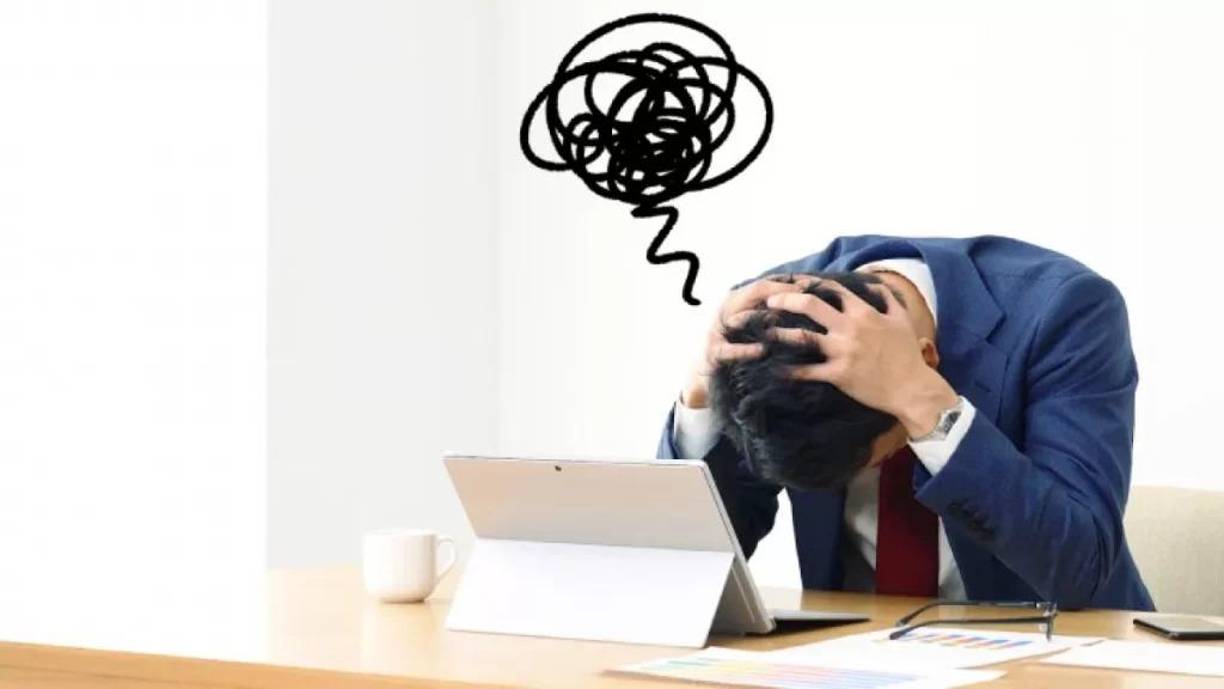 Afortunadamente, existen varias estrategias efectivas que pueden ayudarnos a romper con este ciclo y recuperar nuestro sentido de propósito y energía. Al implementar estas tácticas, es posible no solo superarla , sino también transformar nuestra perspectiva y reavivar nuestra pasión por la vida. A continuación, exploraremos algunas de las formas más efectivas de romper con el bajón de la desmotivación y volver a sentirnos conectados con nuestras metas y aspiraciones.