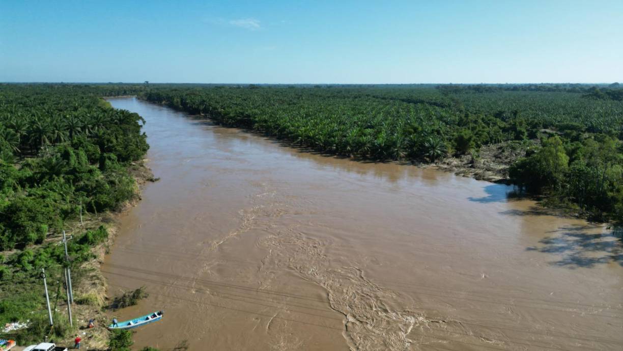 Las impactantes escenas de las inundaciones tras la tormenta tropical Sara en Santa Rosa de Aguán, la zona cero de las inundaciones.