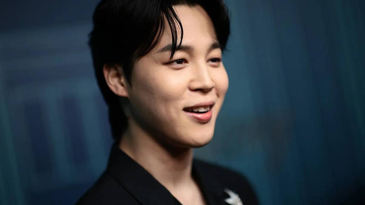 Este álbum es un proyecto que documenta el viaje del cantante en busca de la fuente de su inspiración, mostrando un espectro musical grande y diverso.