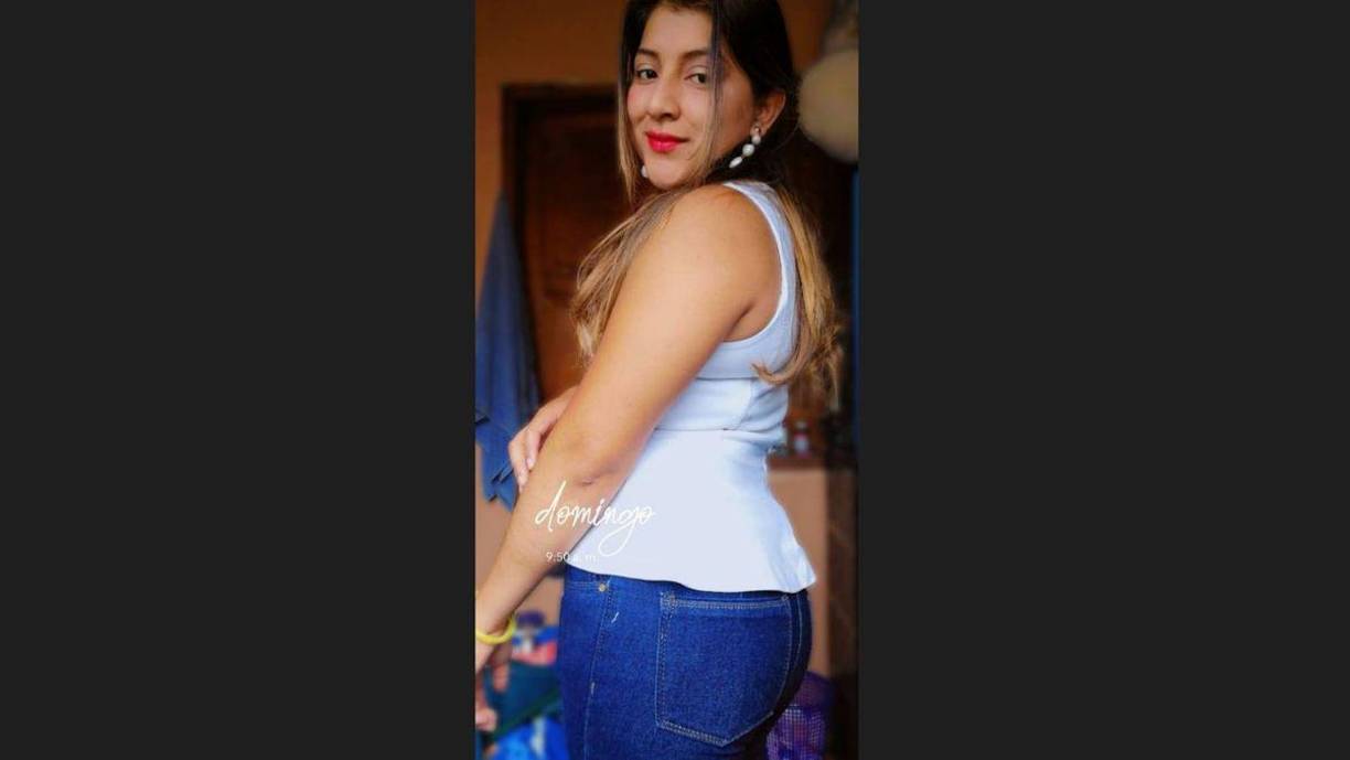 Vivía en Tegucigalpa por motivos de estudios, pues estaba próxima a obtener su licenciatura en la Universidad Nacional Autónoma de Honduras (UNAH)