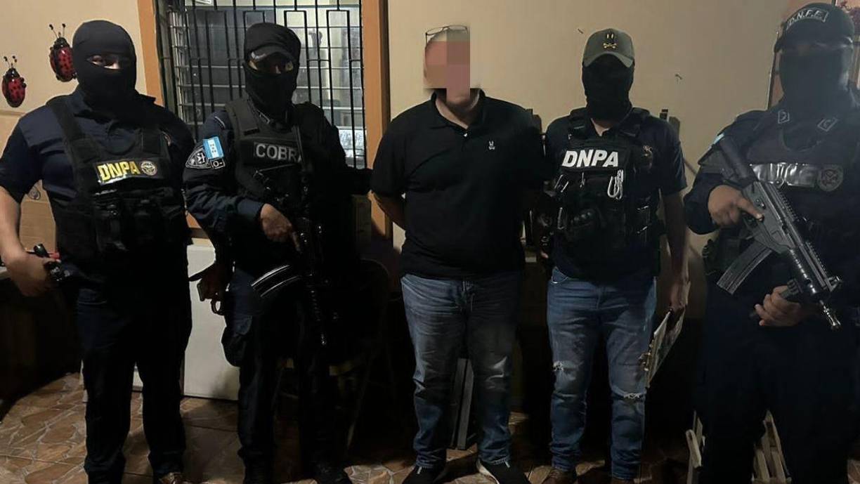Equipos especiales de la Dirección Nacional Policial Antidrogas (DNPA) con apoyo de agentes de la Dirección Nacional de Fuerzas Especiales (DNFE) han ejecutado la detención de un ciudadano en la zona norte del país al que se le supone responsable de intentar enviar droga a Nueva York en una encomienda.