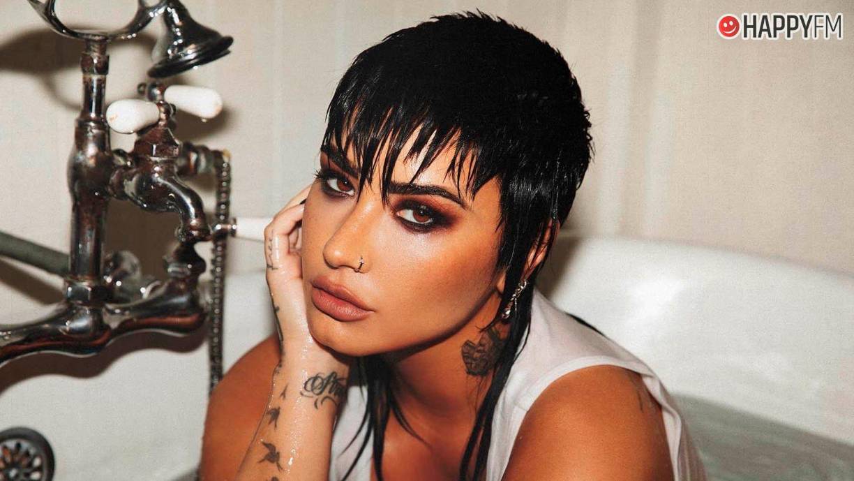 Si bien la intérprete se mantuvo sobria por alrededor de seis años, de los 20 a los 26 años, sufrió una sobredosis casi mortal en 2018, que le causó ceguera legal y daños cerebrales, después de sufrir un ataque al corazón y tres derrames mientras estaba en el hospital.