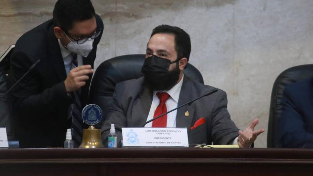 El presidente del Congreso Nacional, Luis Redondo, durante la sesión ordinaria de este martes 08 de febrero 2022.