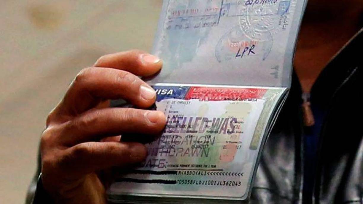 <b>Visas para programas de intercambio educativo y cultural:</b> Visa J: Para estudiantes, profesores, investigadores y profesionales en formación que participan en programas patrocinados por el gobierno de Estados Unidos.