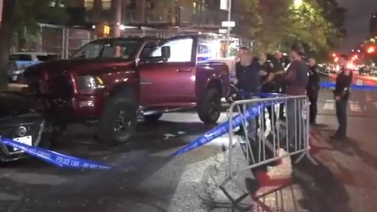 El narco tenía cinco impactos de bala en el pecho, la barbilla y el brazo.