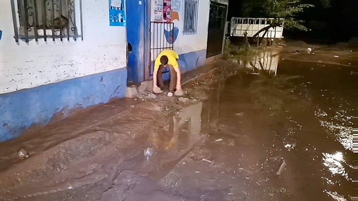 Todo ocurrió en horas de la noche, cuando las familias se disponían a dormir.