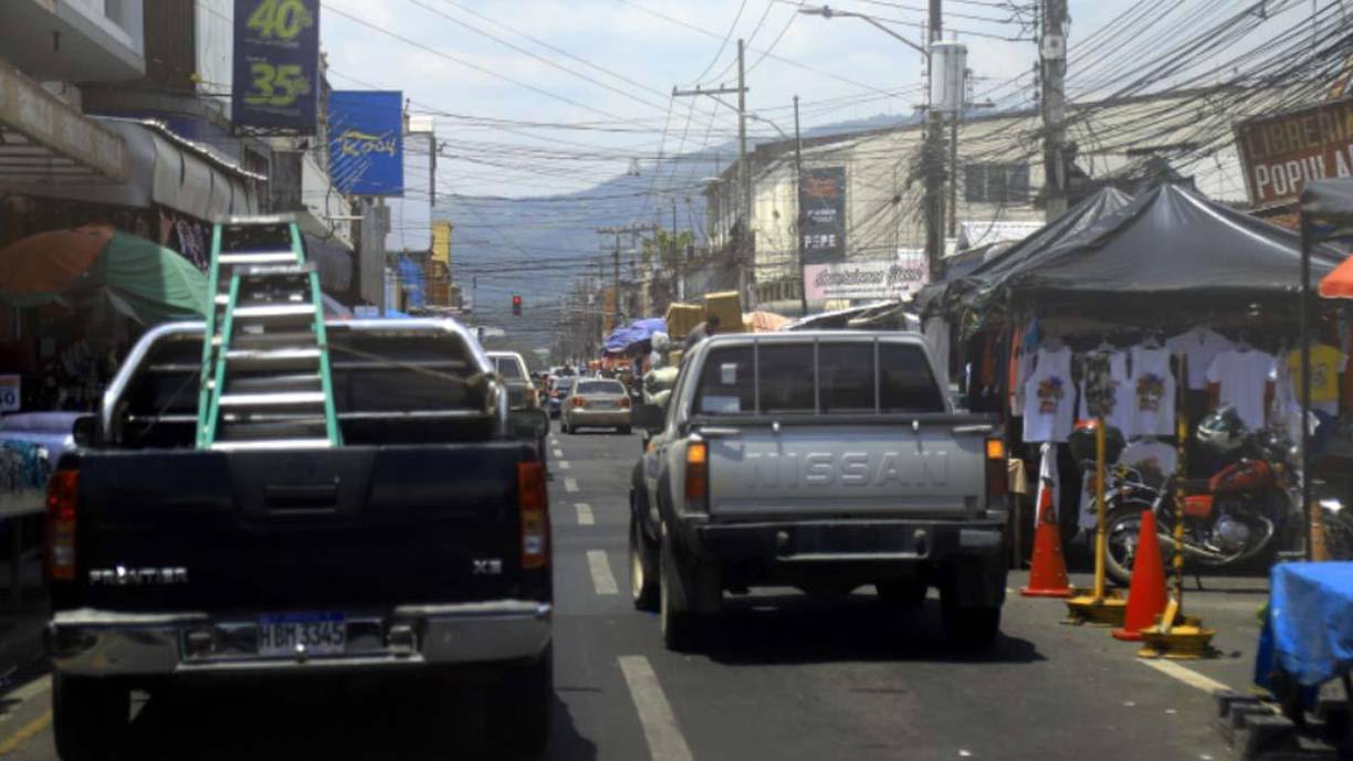 FOTOS: Sampedranos ven con nostalgia que la calle peatonal se desapareció