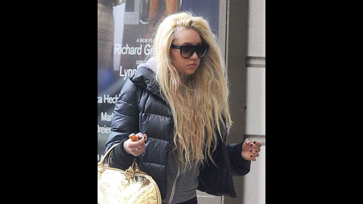 Si bien fue hospitalizada involuntariamente para una evaluación de salud mental, los padres de la actriz solicitaron que la pusieran bajo una tutela temporal.