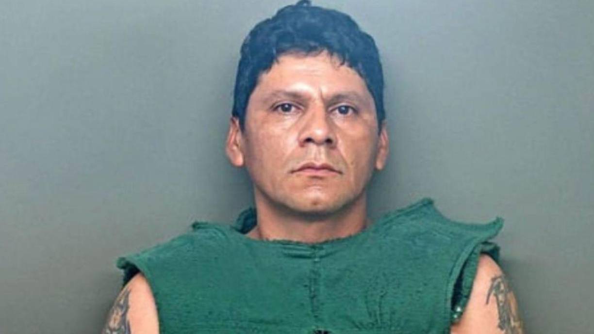El mexicano Francisco Oropesa, acusado por el asesinato de cinco hondureños en Cleveland, Texas, intentó huir a México. 