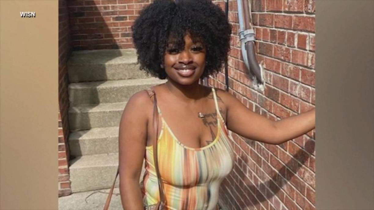 Swanigan añadió que Sheena Scarbrough todavía espera “reunir todas las pertenencias de su hija para hacer la última y definitiva mudanza de regreso a casa”. La madre de Robinson se pregunta en qué lugar podría estar la cabeza y el resto del cuerpo de su hija, dado que su brazo fue hallado en Waukegan, Illinois.