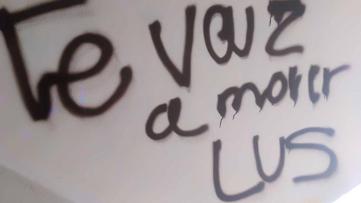  Desde esa agresión estuvo internada en el Hospital Civil, en donde este martes perdió la vida a causa de los daños que le provocaron las cinco personas. 