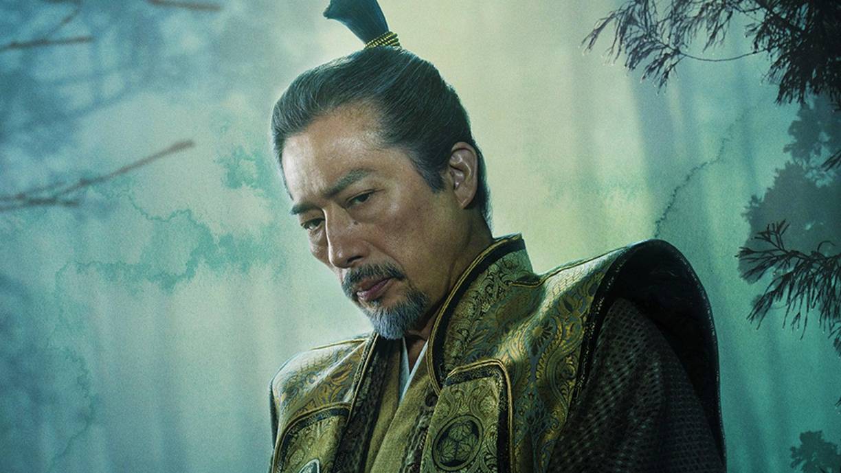  Shogun (FX): Basada en la novela histórica de James Clavell, “Shogun” sigue a un marinero británico que naufraga en Japón y se ve envuelto en una batalla por el poder. La serie ha sido destacada por sus impresionantes efectos visuales y su narrativa épica.