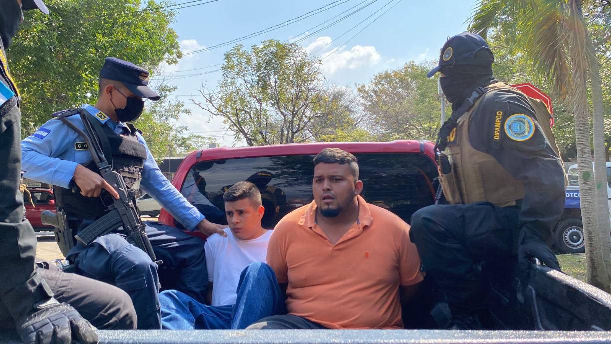 Los detenidos son Christian Merary Sánchez Bonilla y Yimmy Hasley Contreras Lezama.