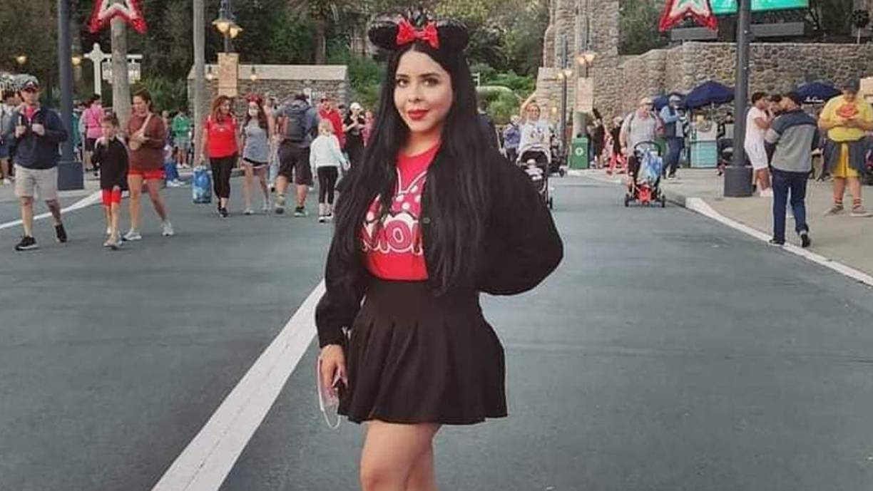 Nallely Pérez de Villarreal confesó que un cártel del narcotráfico la contrató para cruzar la droga a los Estados Unidos y entregarla a un hombre, al que vería en una gasolinería de Texas.