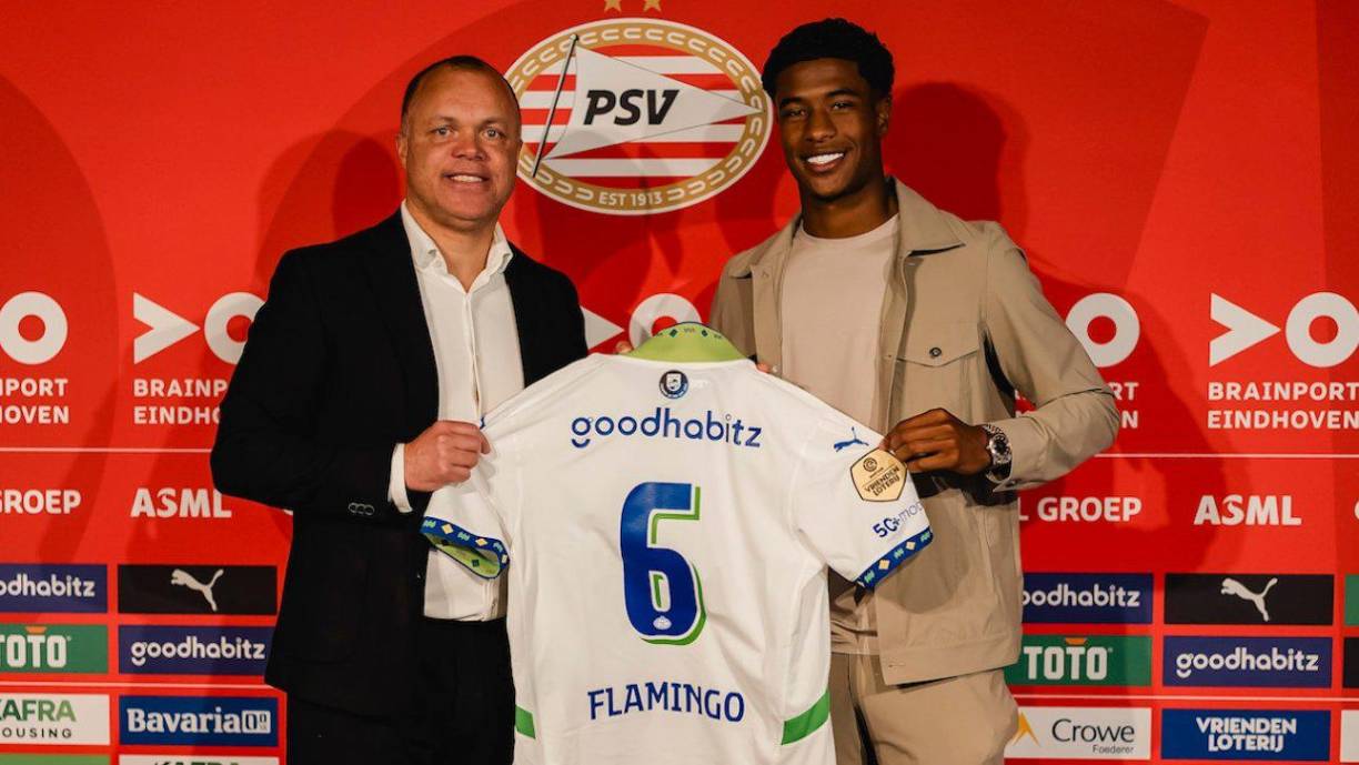OFICIAL / El PSV Eindhoven anunció el fichaje de Ryan Flamingo, procedente del FC Utrecht.