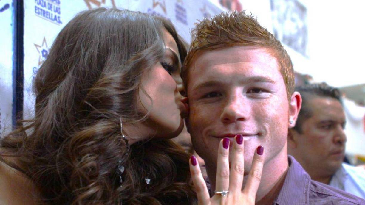 Cuando Saúl Canelo Álvarez empezó su carrera en el boxeo profesional, a la par protagonizó su primer escándalo amoroso al involucrarse con la presentadora mexicana Marisol González.