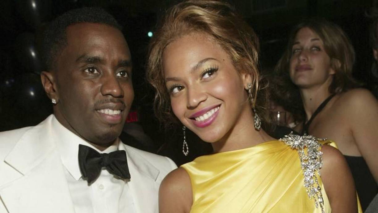 Las conjeturas actuales, sin embargo, habrían aprovechado el contexto de escrutinio en la esfera amical del magnate y rapero Sean ‘Diddy’ Combs. Dicho personaje actualmente enfrenta cargos federales graves y está a la espera de su juicio.
