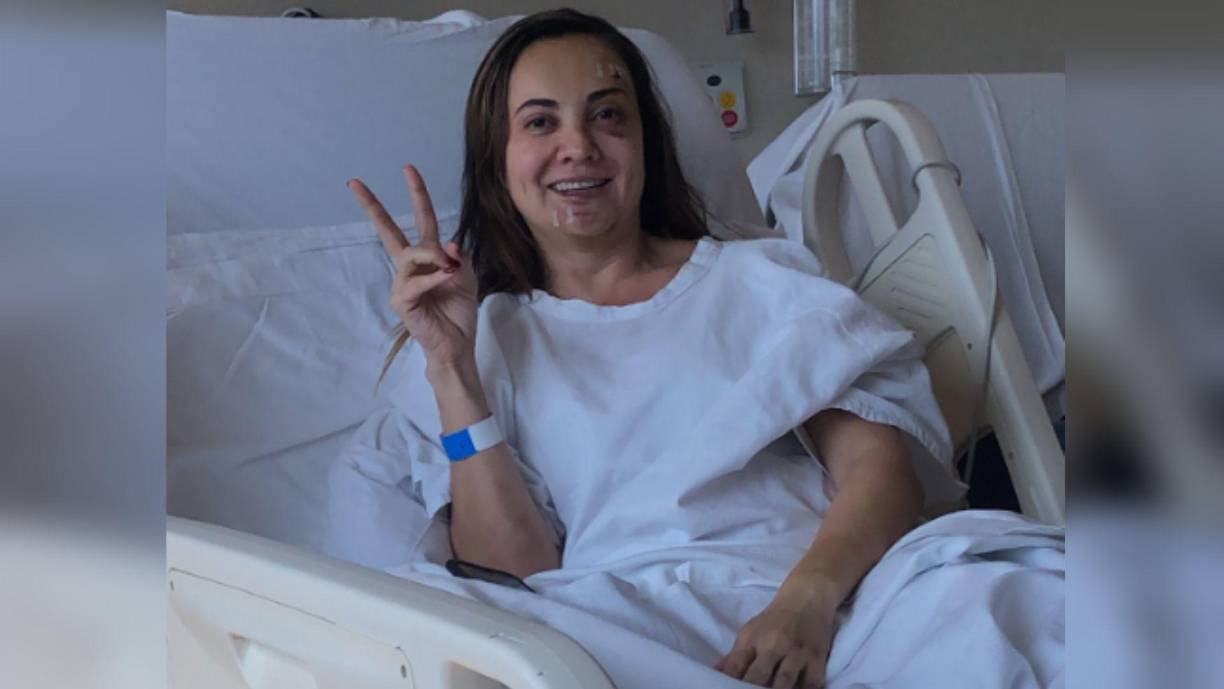 García había golpeado a la mujer con un bate, provocándole varias fracturas, además de amenazarla de muerte frente a sus tres hijos, hechos que fueron denunciados por la víctima, que fue hospitalizada por la golpiza.