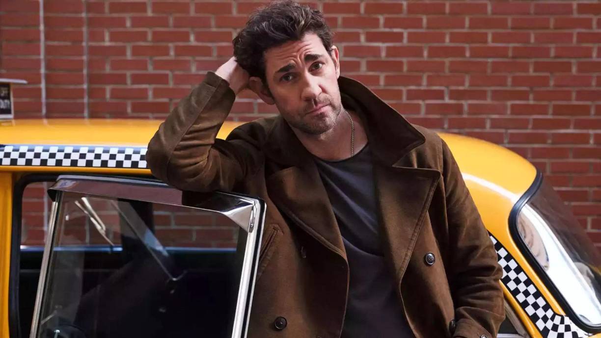 “En realidad, me quedé sin palabras de inmediato. No se me ocurrió nada”, dijo. “Tal vez me estén tomando el pelo. No es así como me suelo despertar, pensando: ‘¿Será este el día en que me pedirán que sea el hombre vivo más sexi?’, bromea.