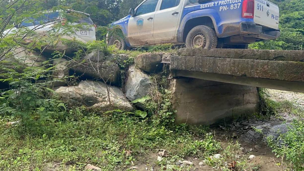 El ingreso de una cuña de alta presión débil ha generado precipitaciones acumuladas de 24.50 milímetros, agravando las condiciones en la zona montañosa y dificultando la movilidad en diversas comunidades.