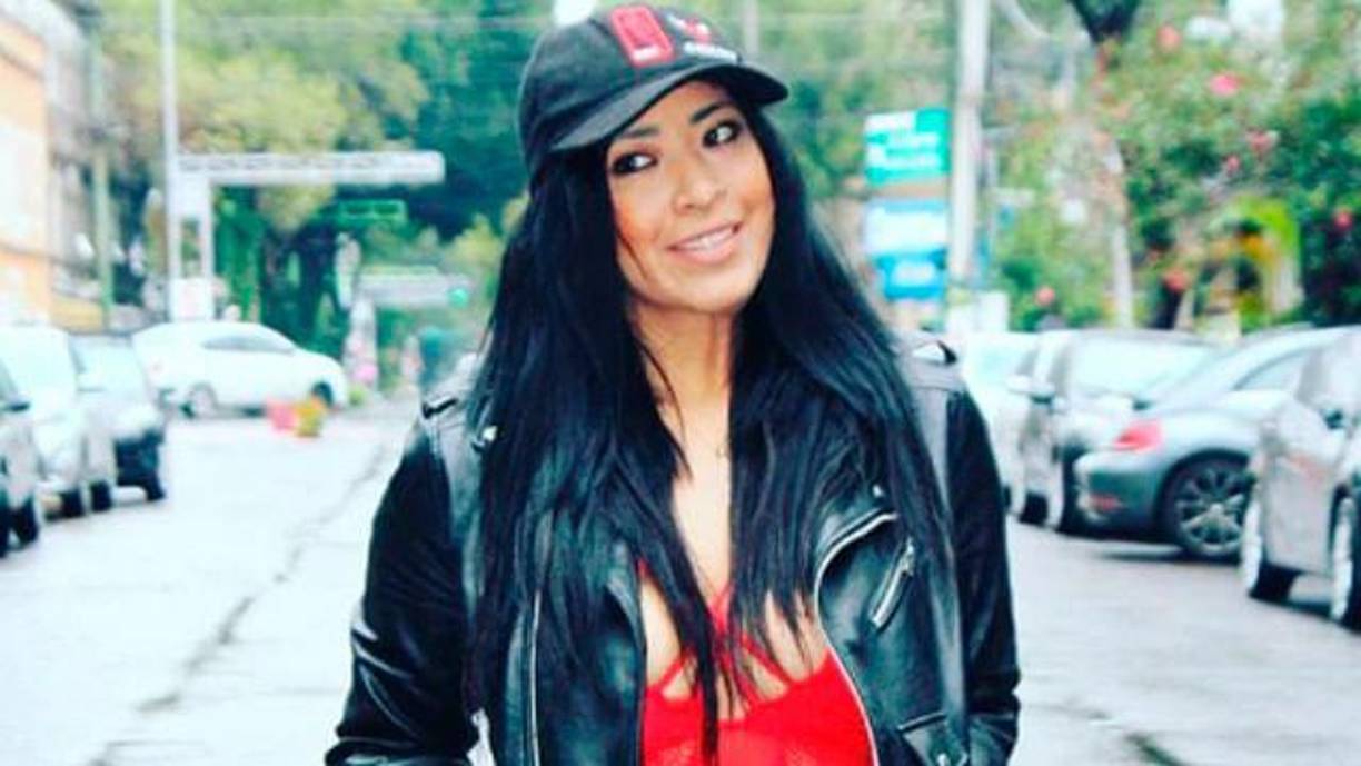 La modelo también había incursionado en plataformas para adultos como OnlyFans y LoverFans, en las cuales ofrecía imágenes íntimas a cambio del pago de una suscripción mensual.