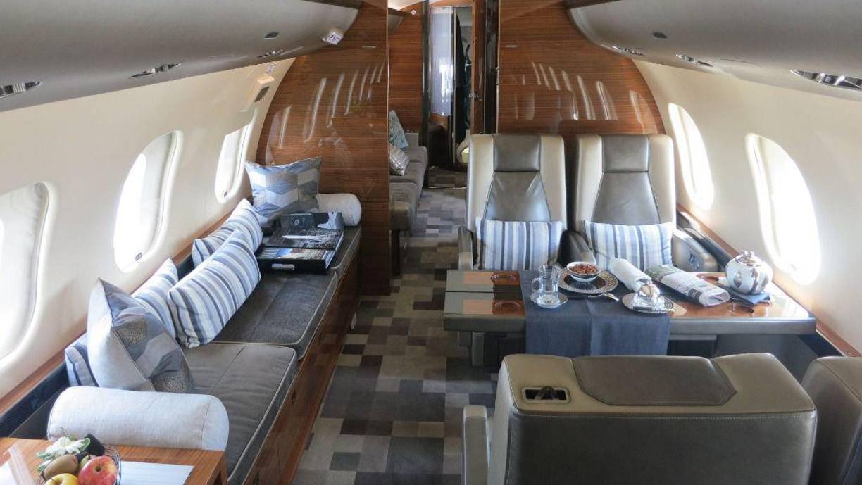 Portales venezolanos divulgaron imágenes del interior del lujoso avión privado.