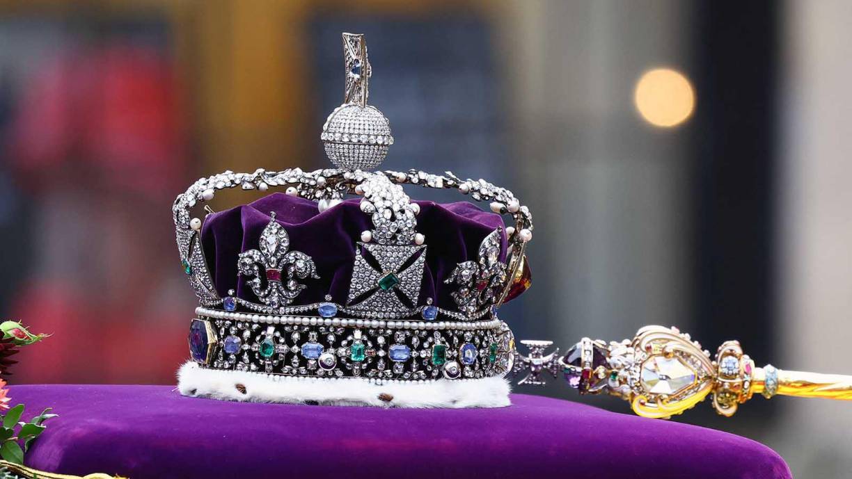 La coronación de Carlos III en Inglaterra reavivó los llamamientos en <b>Sudáfrica</b> para el retorno del diamante más grande del mundo, pieza central de un cetro que el monarca llevará en la ceremonia del sábado. 