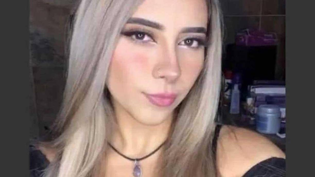 Valeria Daylin tiene un piercing en la nariz, y tatuajes en diversas partes del cuerpo.