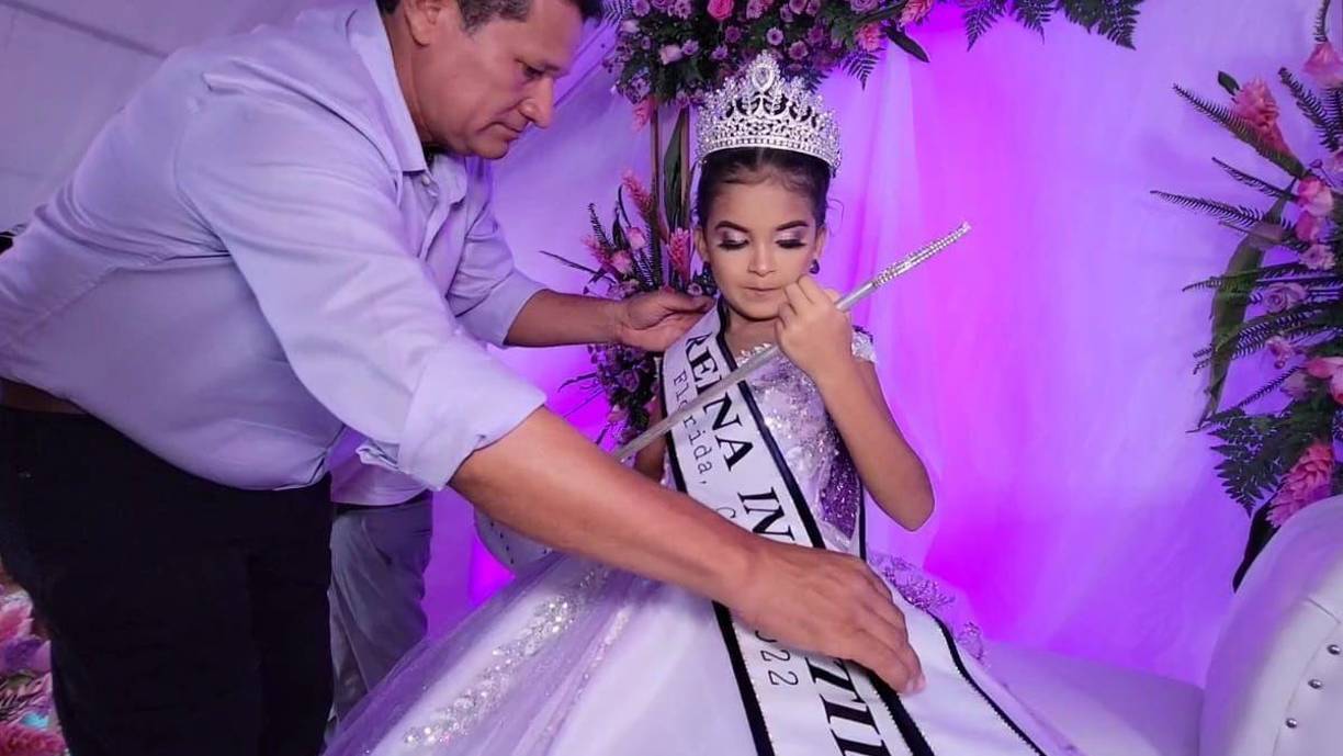 Feria Yulpateca de Florida, Copán, inicia con colorido desfile y coronación de reina infantil