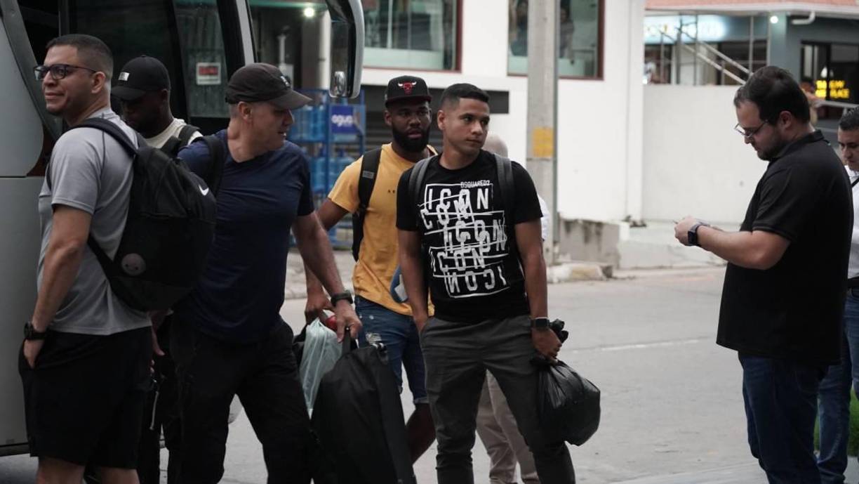 Cabe destacar que, los jugadores de Motagua no fueron citados debido a su compromiso del repechaje de Copa Centroamericana frente al Águila de El Salvador.