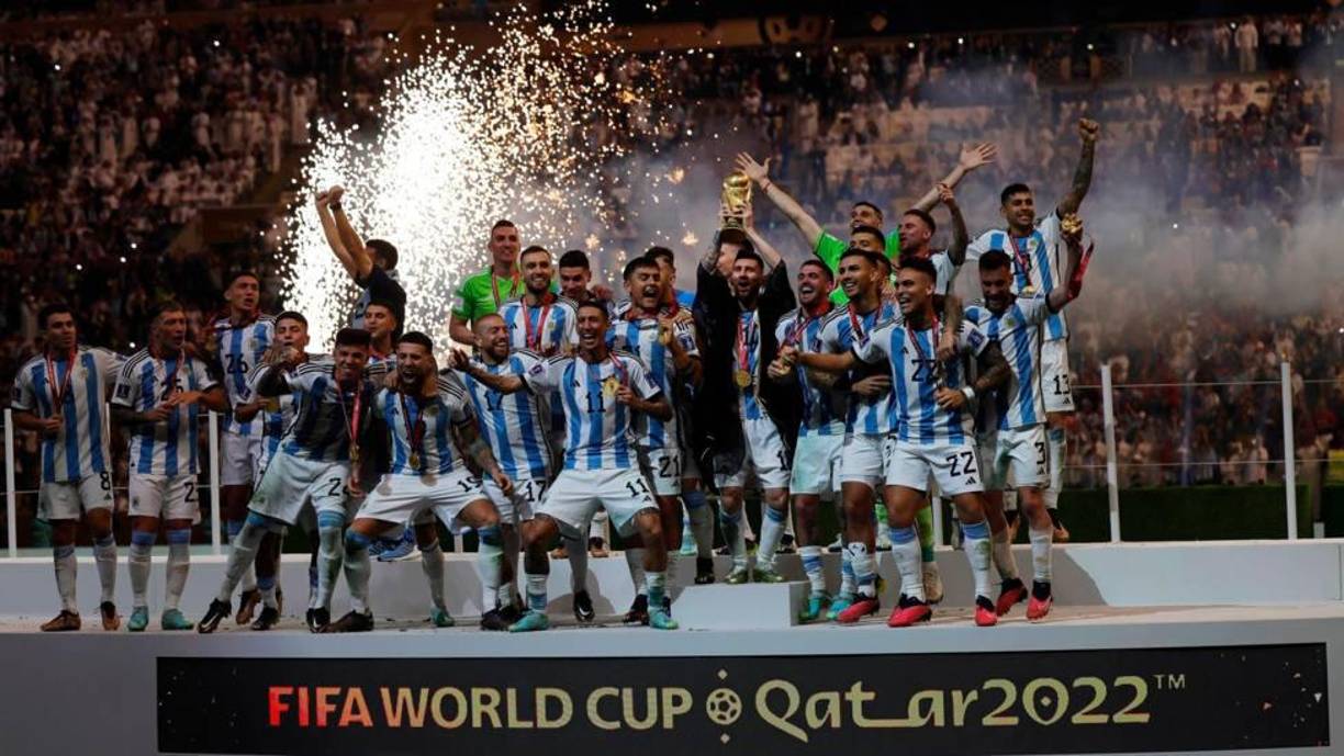 En dicha fase, la Selección de Argentina logró la victoria y la tan ansiada Copa del Mundo de la mano de Lionel Messi.