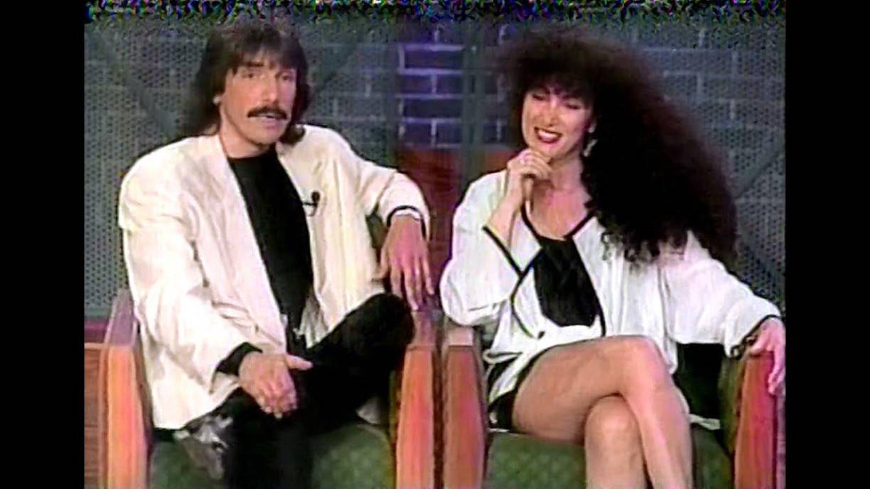 “Le dije: ‘me gustaría ser tu novio’, ya había pasado un mes y yo no la había tocado más que la mano y darle un beso en la mejilla, pero fui generando esa atracción a propósito, fue una estrategia, digamos que decidí hacer para que fuera algo especial”, detalló.