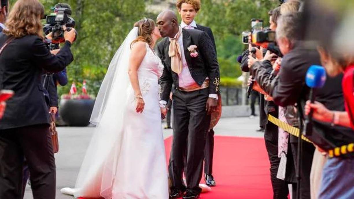 Marta Luisa ha protagonizado otras polémicas a lo largo de su vida, como cuando alardeó de tener poderes sobrenaturales y creó una escuela para “contactar” a ángeles.