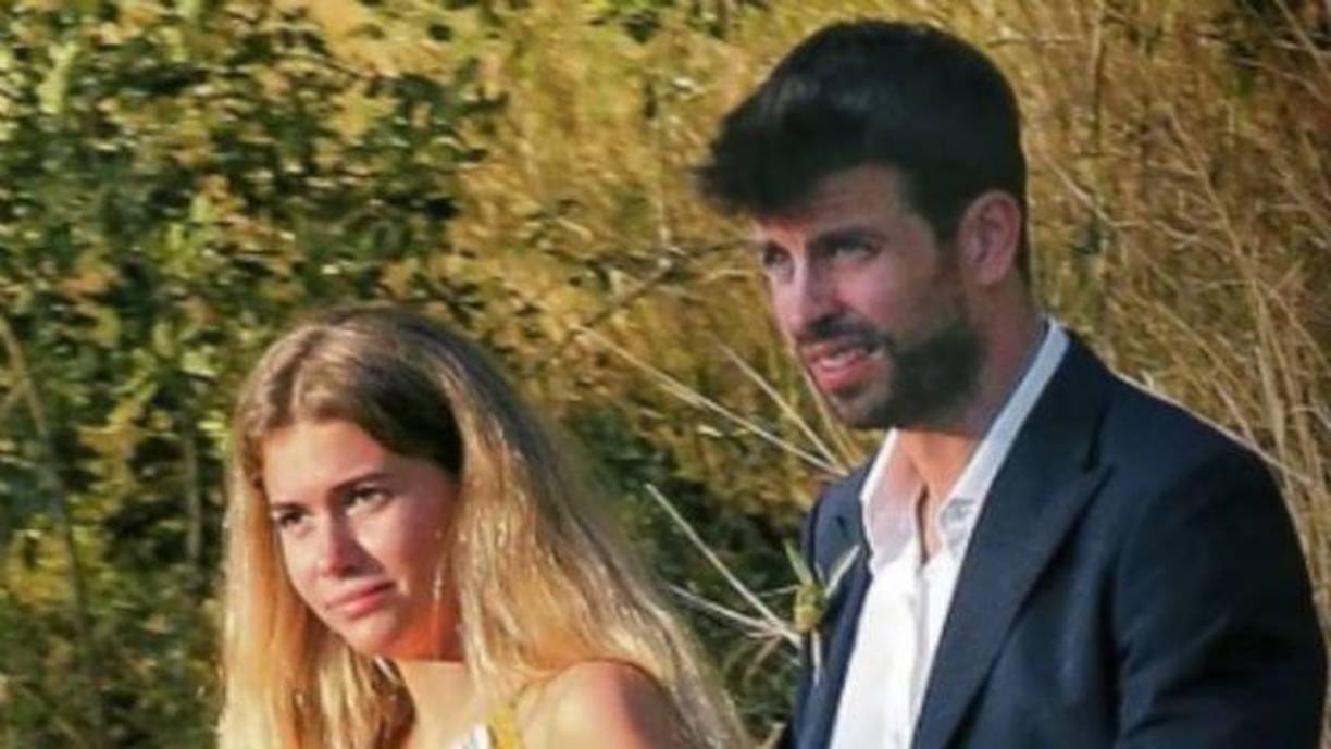 Clara Marti laboraba como mesera del bar “La Traviesa”. El zaguero se interesó en la chica por su gran carisma.