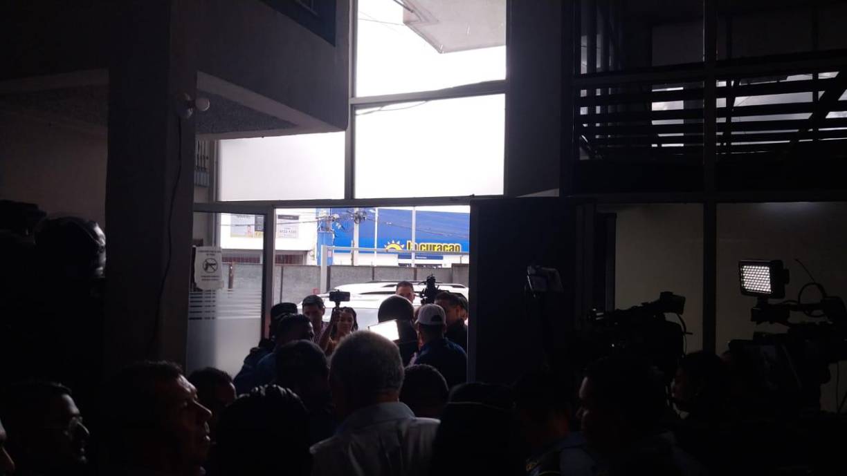 La audiencia inicial fue programada para el próximo 4 de noviembre de 2024. 