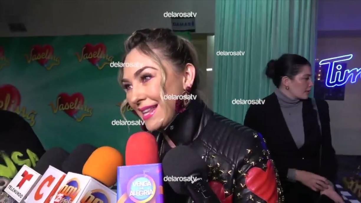 Las palabras de Aracely Arámbula se convirtieron en tema de conversación en los diferentes programas de la televisión hispana, entre ellos <i>La mesa caliente </i>(Telemundo), que contó con una psicoterapeuta para analizar lo sucedido.