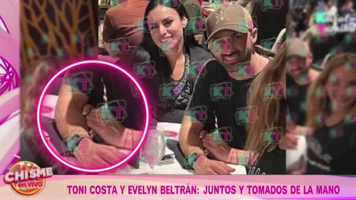 La parejita ha sido captada en varias salidas. Ambos se muestran muy enamorados y felices, como en esta imagen donde aparecen tomados de las manos.