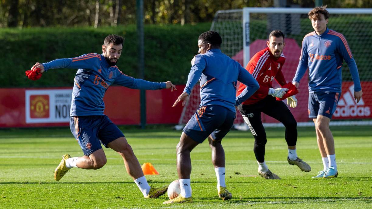 En los entrenamientos no estuvieron presentes Raphael Varane y Anthony Martial por lesión. 