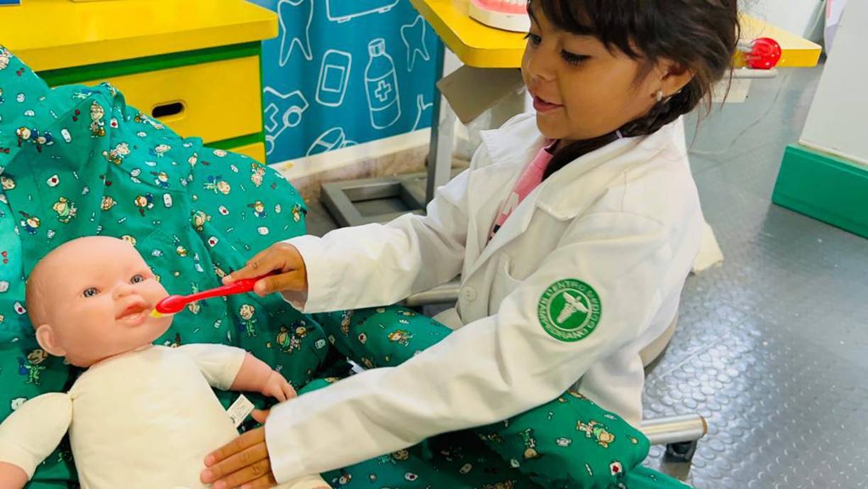 Su cuenta en Youtube comenzó a subir contenido con frecuencia en enero del 2022 cuando apenas tenía tres añitos.