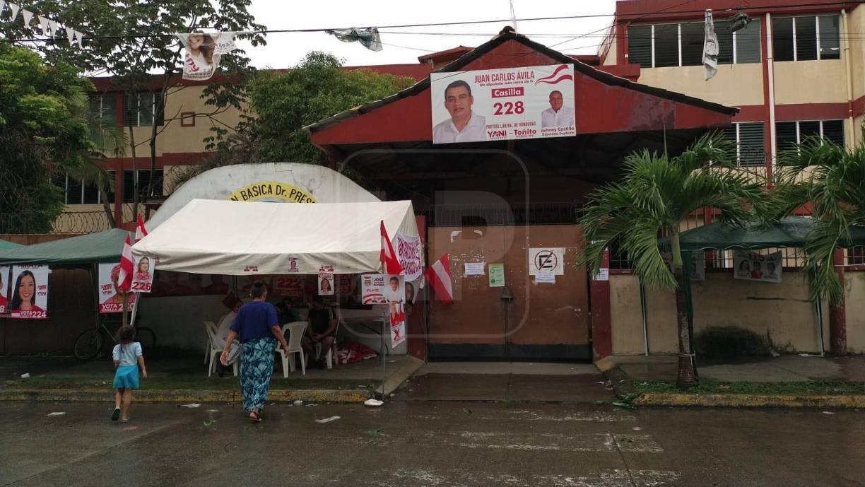 Los centros de votación ya están listos para recibir desde temprano a los votantes. En San Pedro Sula hay un total de 151 centros de votación.