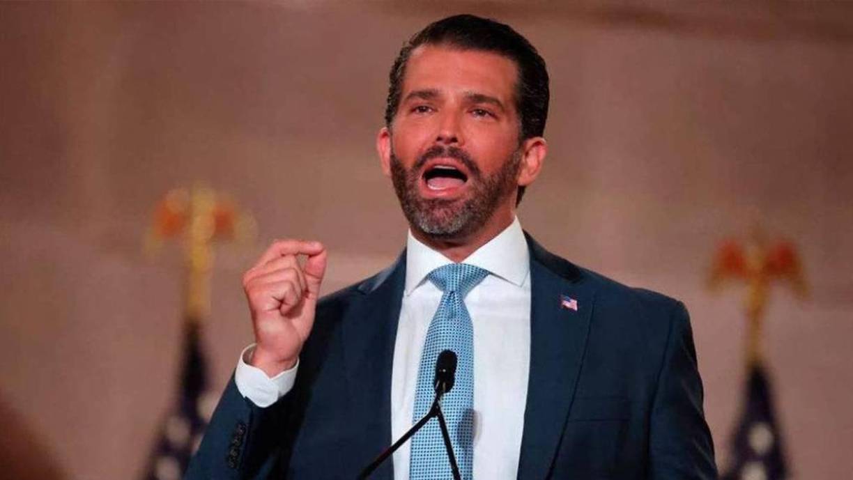 Donald Trump Jr. es el primogénito del expresidente y de su primera esposa, Ivana Trump, quien falleció trágicamente en 2022 y fue una de las figuras más resaltables de la familia.