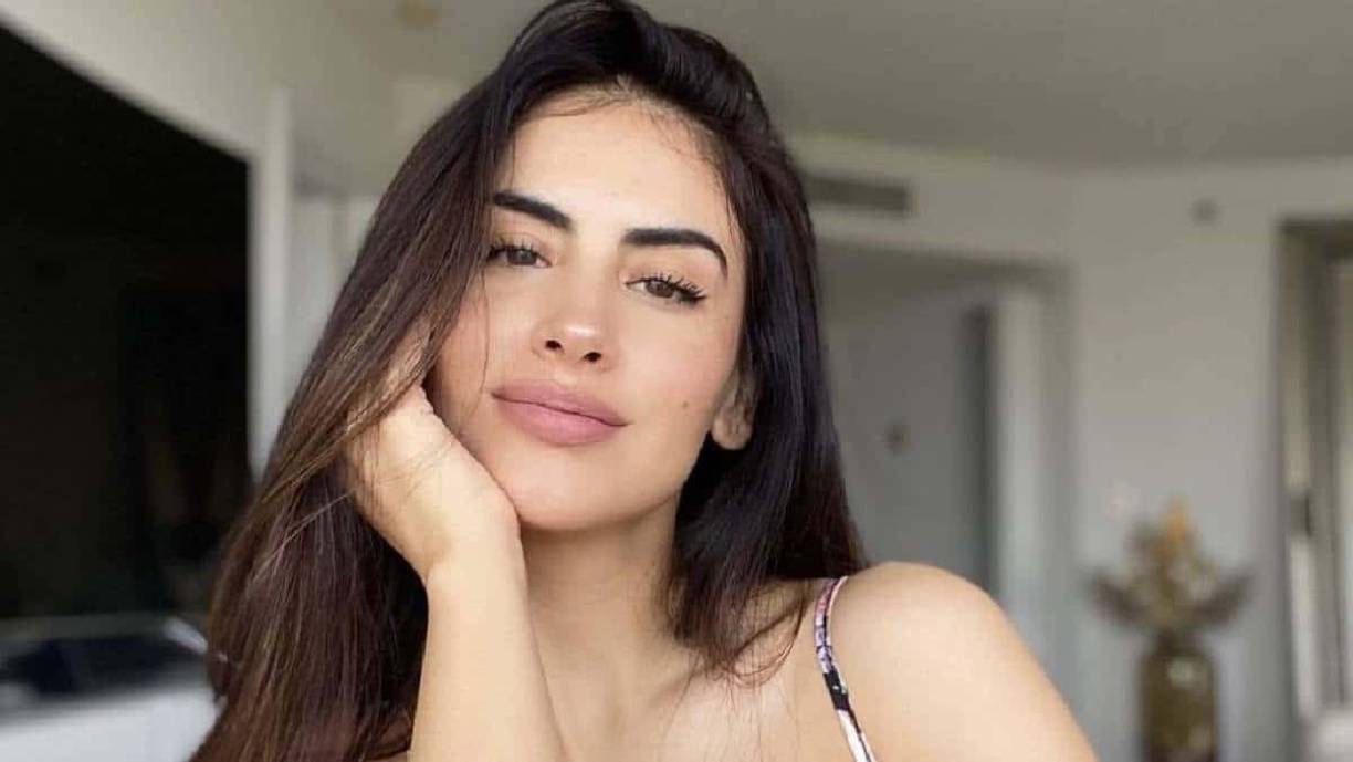 La comunicadora tiene 42 años de edad y mide 1,62 m. Nació en Bogotá, capital de Colombia.