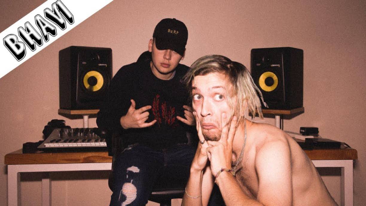 En noviembre de 2018 comenzó a trabajar en las music session que se han hecho tan populares a día de hoy. La primera que subió fue en febrero de 2019 con el cantante de trap belga argentino Bhavi. Ha llegado a ser el tema número 1 en España, Argentina, Bolivia, Chile, Colombia, Costa Rica, Ecuador, El Salvador, Guatemala, Honduras, México, Nicaragua, Panamá, Paraguay, Perú, República Dominicana, Uruguay y Venezuela. 