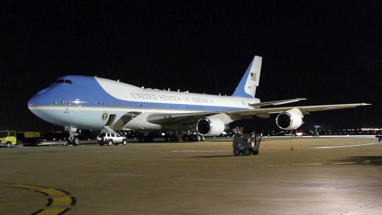 Los altos funcionarios dijeron que Estados Unidos se toma “muy seriamente” las acusaciones contra Hernández y confiaron en que el Departamento de Justicia hará “lo más apropiado”.