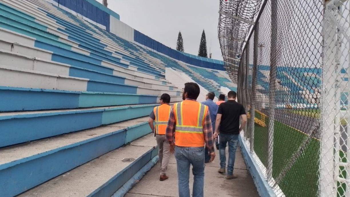 Y algo que se ha destacado mucho es que se le instalará butacas en todo el estadio como de primer mundo.