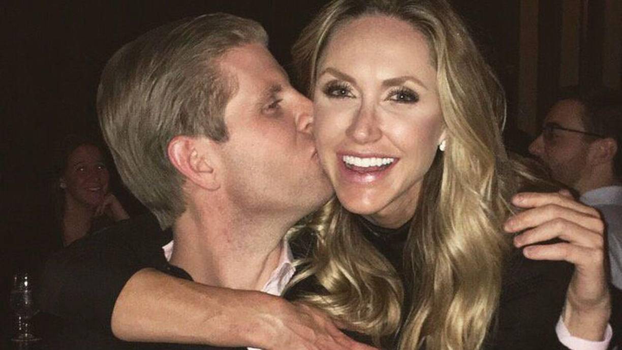 Lara Trump asumió la Vicepresidencia del RNC el pasado 8 de marzo tras recibir el respaldo de su suegro en una muestra del control que la familia Trump ejerce sobre el Partido Republicano.