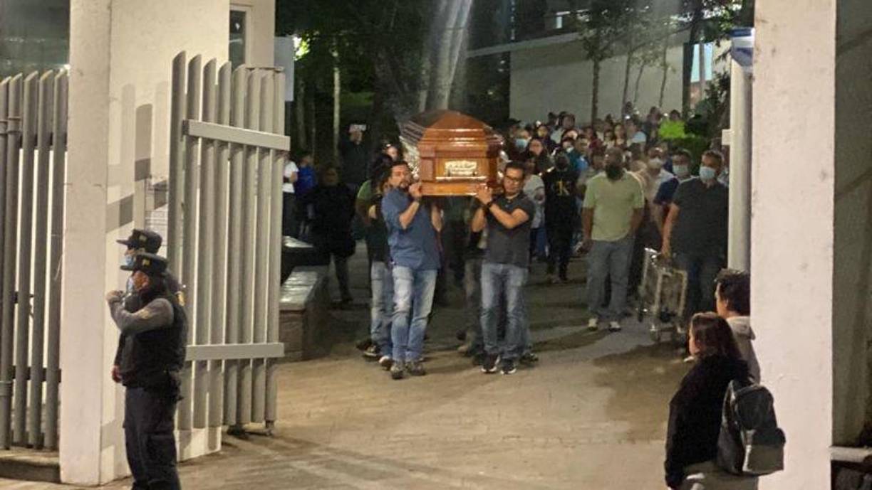 El lunes 24 de abril de 2023, familiares y amistades de Yarazeth Zepeta García, de 37 años de edad, le dieron su último adiós en el municipio de <b>Papantla</b>, a casi 3 horas u 246 kilómetros de distancia de donde ella vivía.