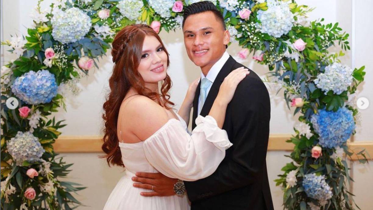 “Lo teníamos para el año pasado, pero decidimos estar más tranquilos, que pasara año nuevo y decidimos casarnos antes del vuelo, fue muy lindo con mi esposa, un paso importante en mi vida”, dijo Denil Maldonado a Diario LA PRENSA antes de partir hacia Los Ángeles.