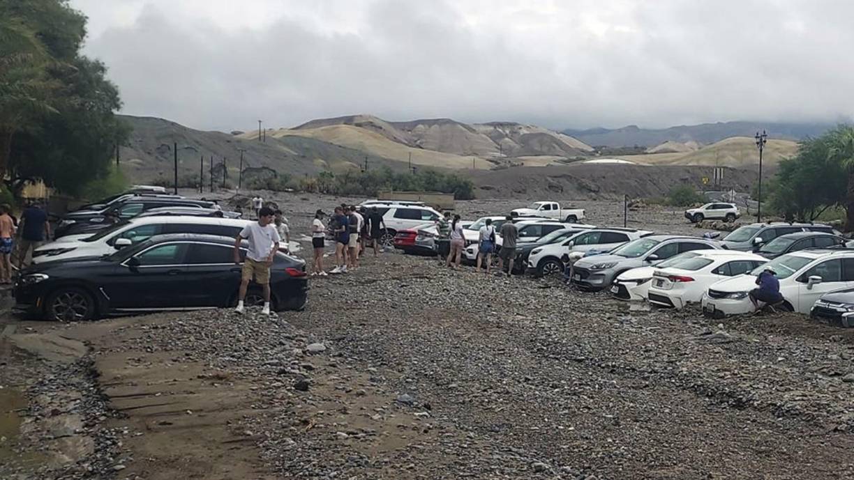 “La fuerte lluvia que causó las inundaciones devastadoras en el Valle de la Muerte fue un evento extremadamente raro, que ocurre una vez cada 1.000 años” dijo Daniel Berc, meteorólogo del Servicio Meteorológico Nacional de Estados Unidos a la cadena BBC.